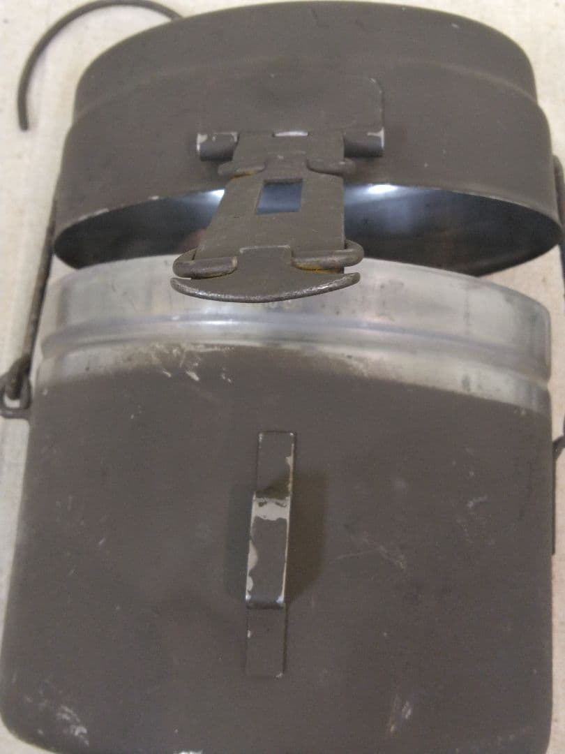 USED スウェーデン軍 ステンレス製飯盒セット