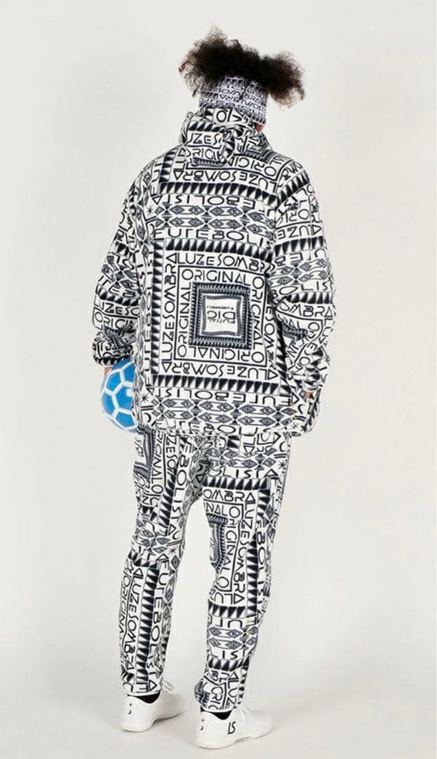 ルースイソンブラ　ディグ　DIG