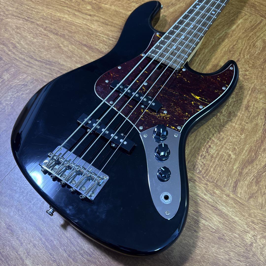Bacchus エレキベース　5弦　WL-534