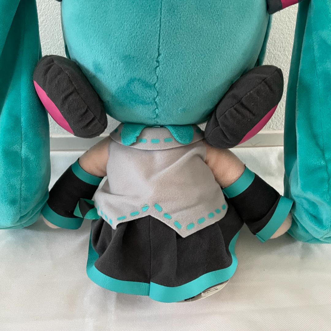 【新品・タグ付き】初音ミク メガジャンボ ふわふわぬいぐるみ