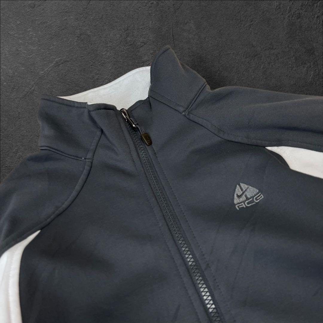 ナイキ ACG ハイネックシェルジャケット サムホール 内フリース