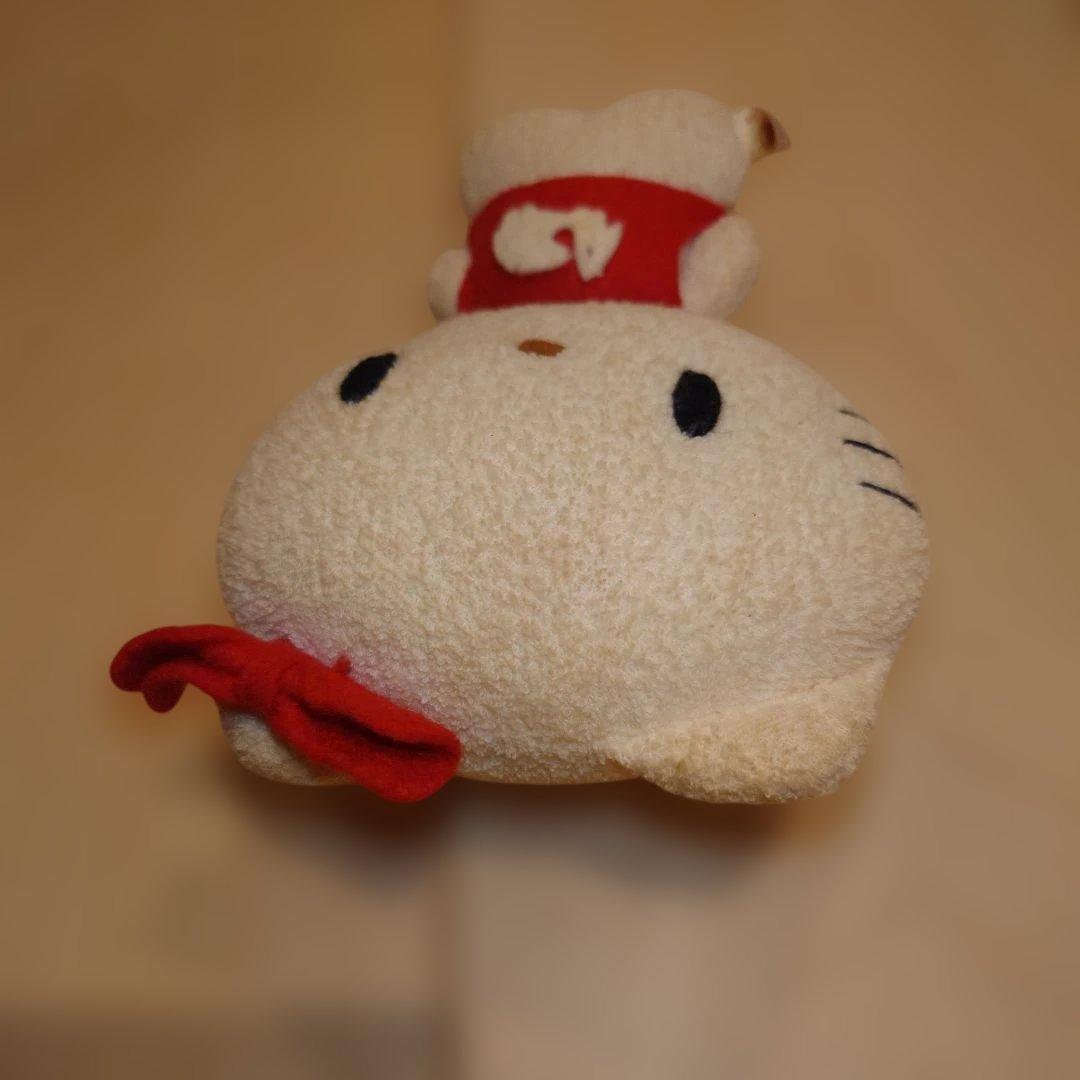 昭和レトロ　ハローキティ ぬいぐるみ 赤いシャツ