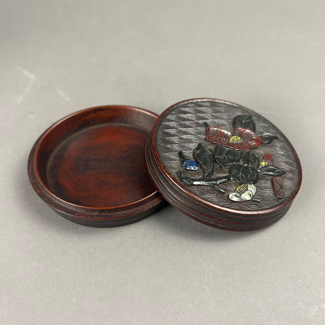 漆器椿梅花香合 初代象谷作　茶道具　骨董　彫刻