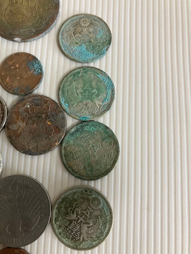 小型50銭銀貨等　古銭、雑銭、外国、銅貨まとめ