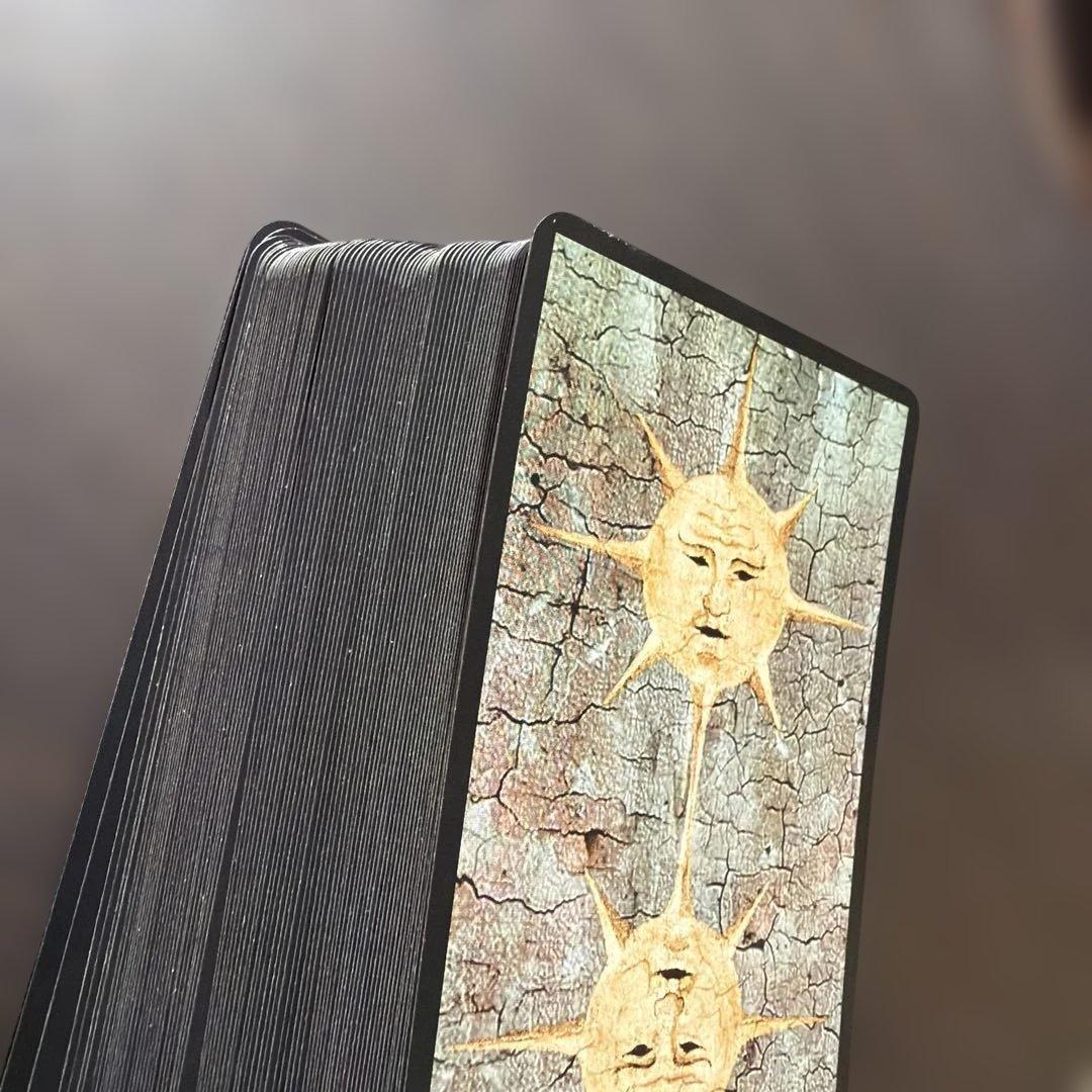 趣味・スポーツ・実用 The Modern-Medieval Tarot