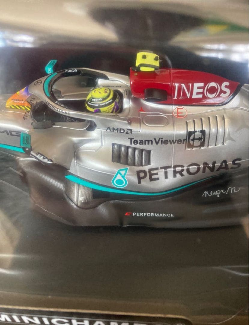PMA 1/18 メルセデス F1 W13 H.ハミルトン 2022 マイアミ