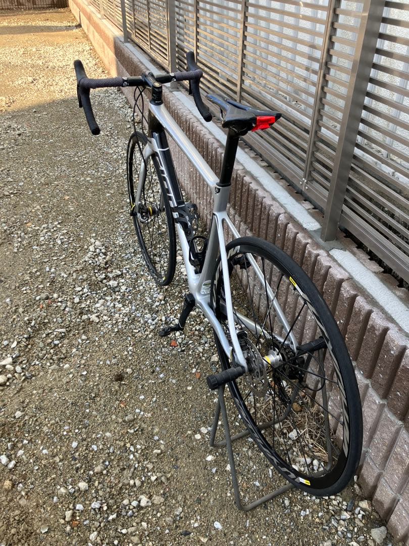 【送料相談特価】Giant ロードバイクDEFY ADVANCED2 Mサイズ