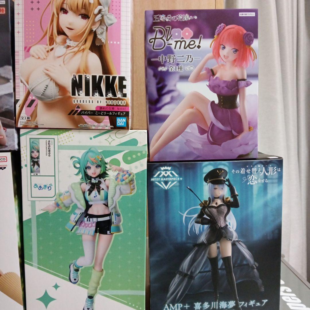 フィギュアセット 多様なキャラクター8体セット