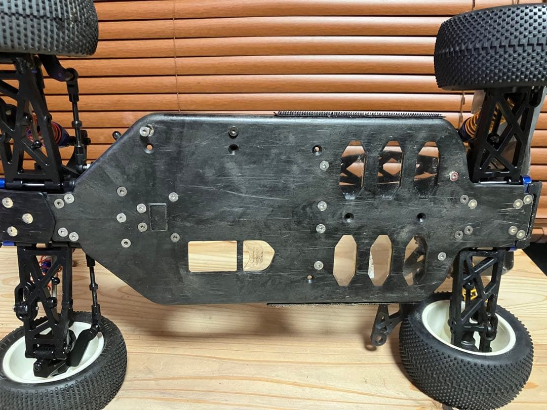KYOSHO LEZAR ZX-5電動オフロードバギー
