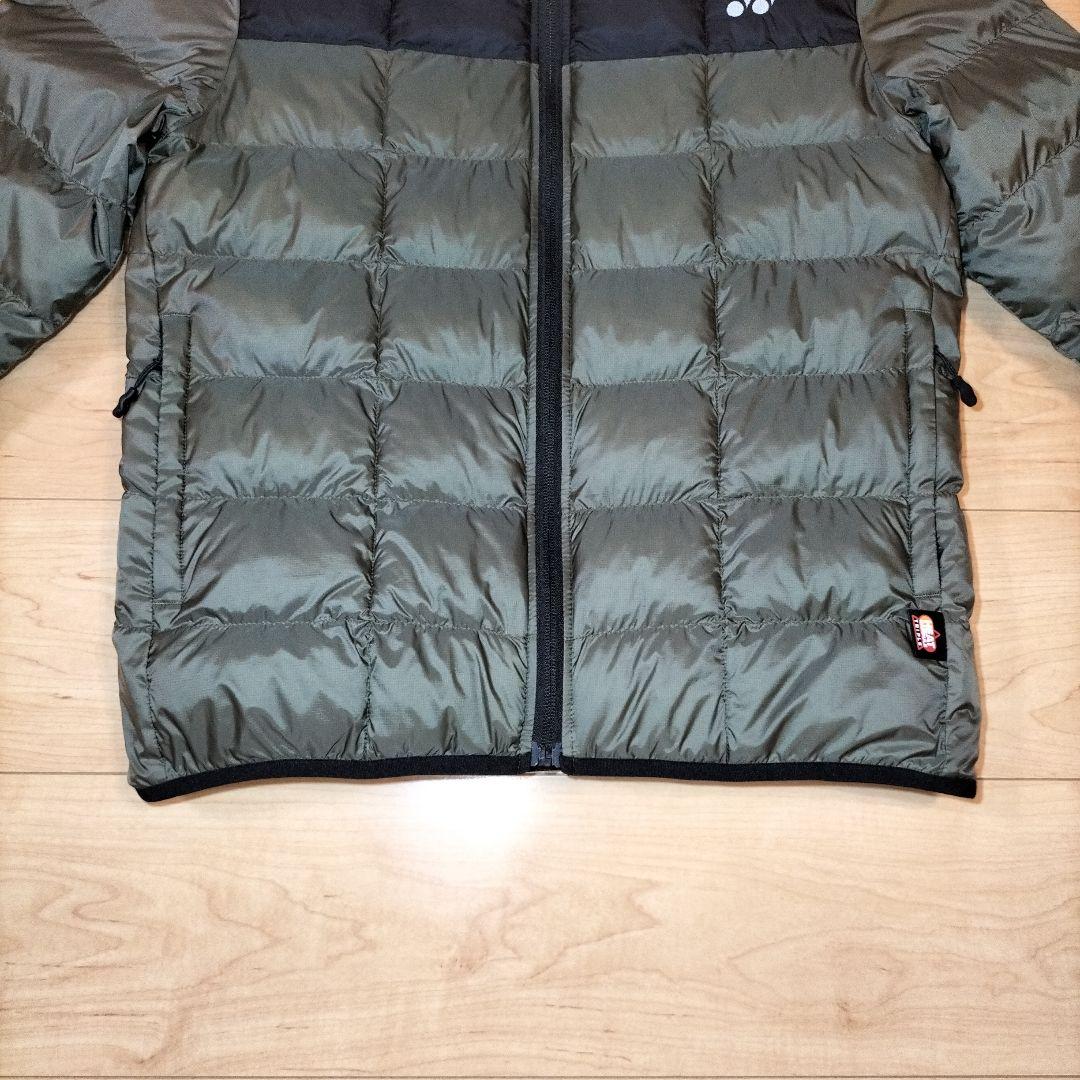 ホッシー23です。　　Sサイズ 美品【YONEX】中綿 防寒 ジャケット