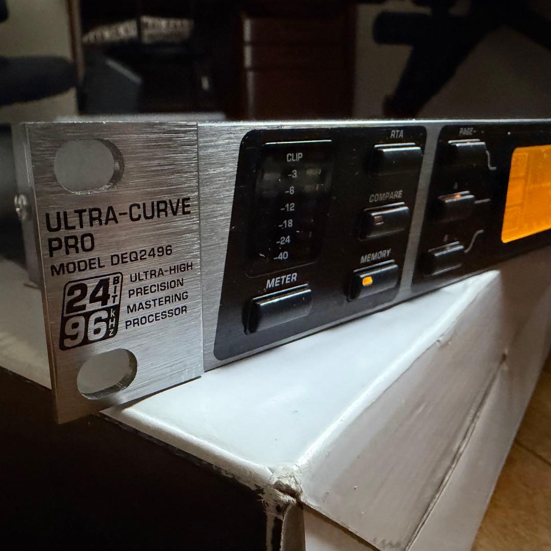 BEHRINGER ベリンガー DEQ2496 デジタルプロセッサー