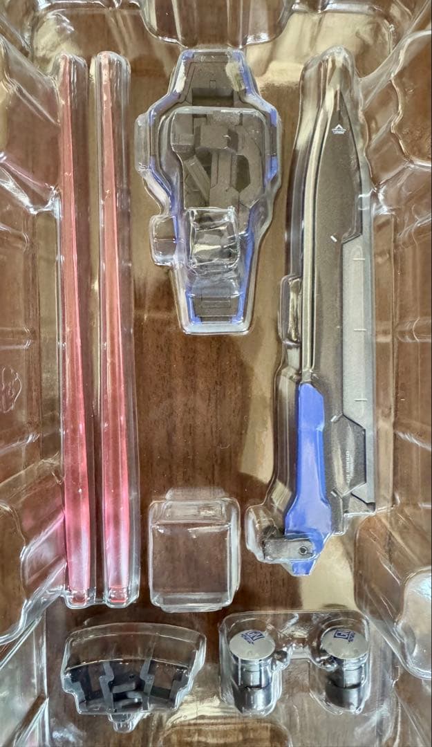 L BUILD ガンダムアヴァランチエクシア(ウェポンプラスパック)