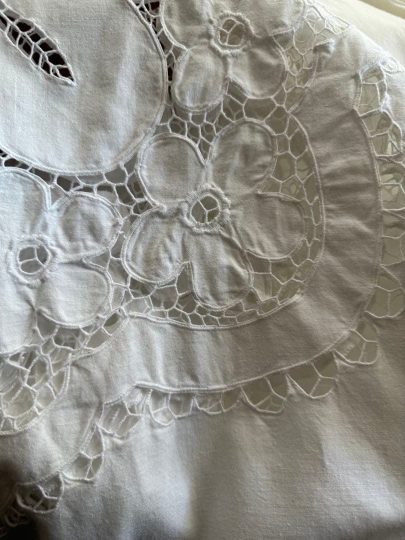 SALE❣️レア♡フランスアンティークஐ花刺繍のホワイトカーテンஐ⋆大判