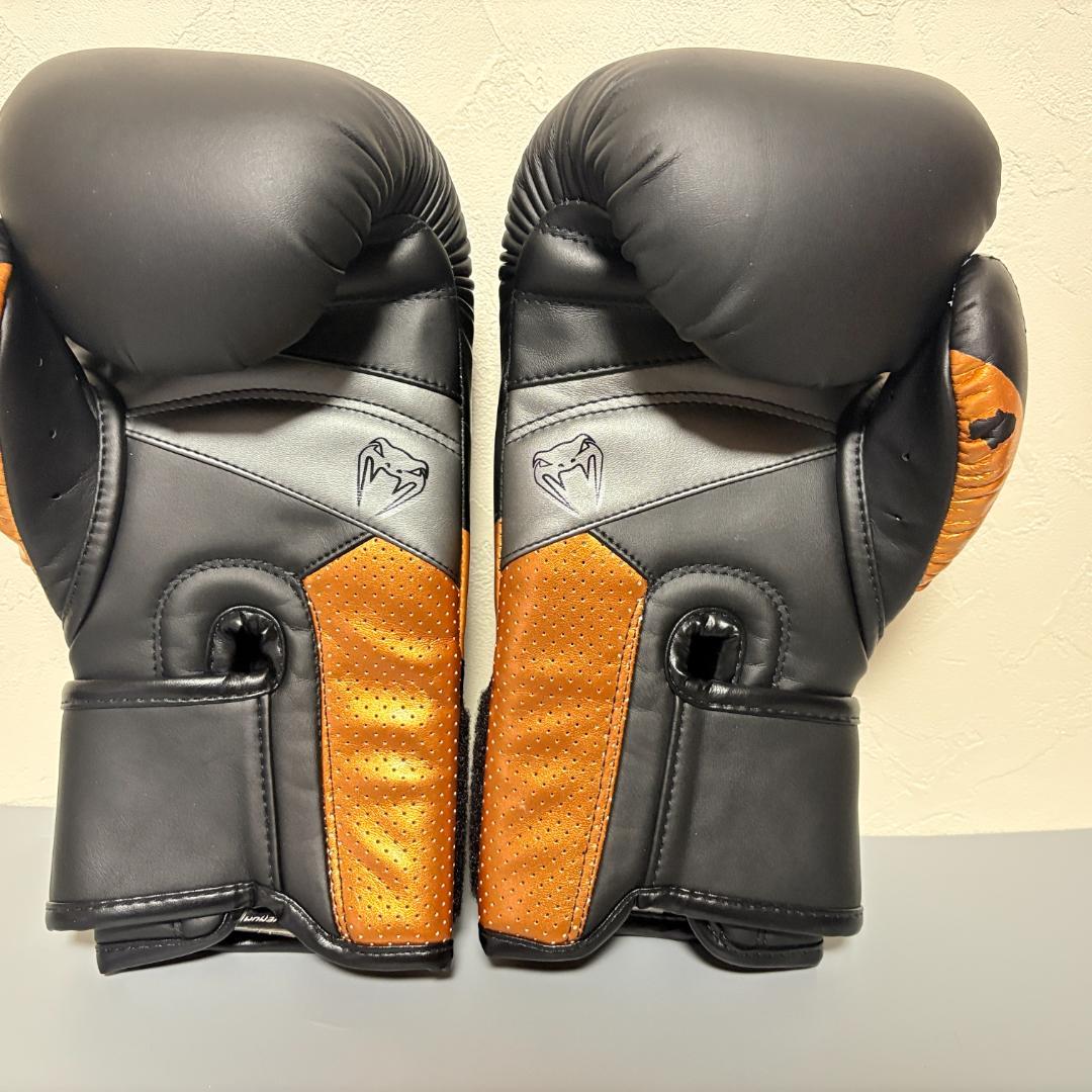 VENUM ヴェナム ELITE EVO ボクシンググローブ 12オンス 現状品
