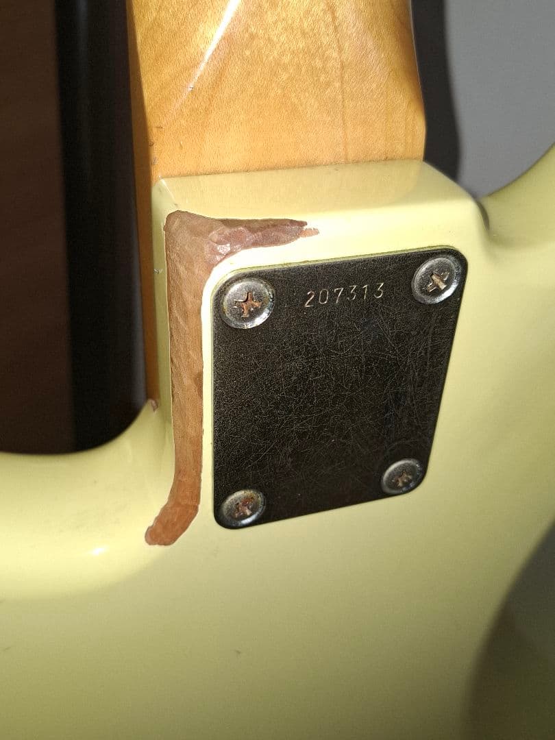 TOKAI PB-40 フレットレス
