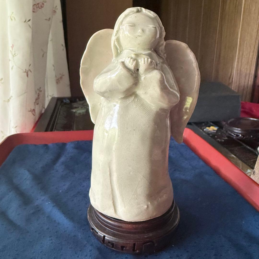 F様へ感謝お嫁入り‼️愛ある作家の最上手フィギュリン「黄色い星にいのる天使」一体