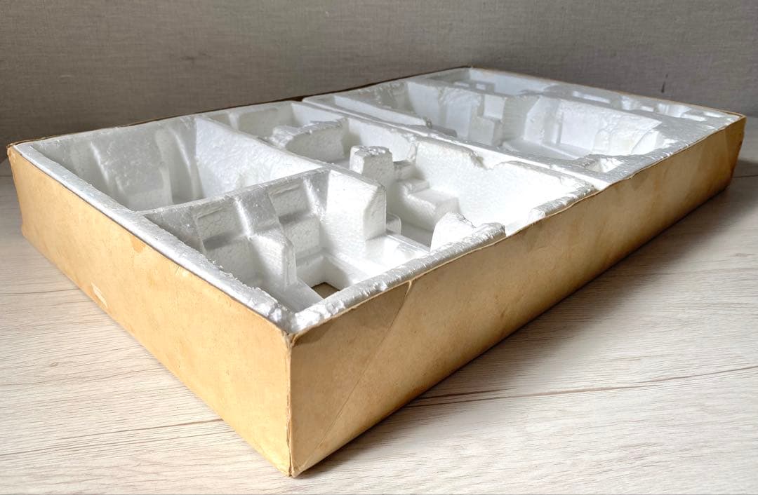 VF-1S Armored Valkyrie GBP-1Sダメージあり 空箱のみ