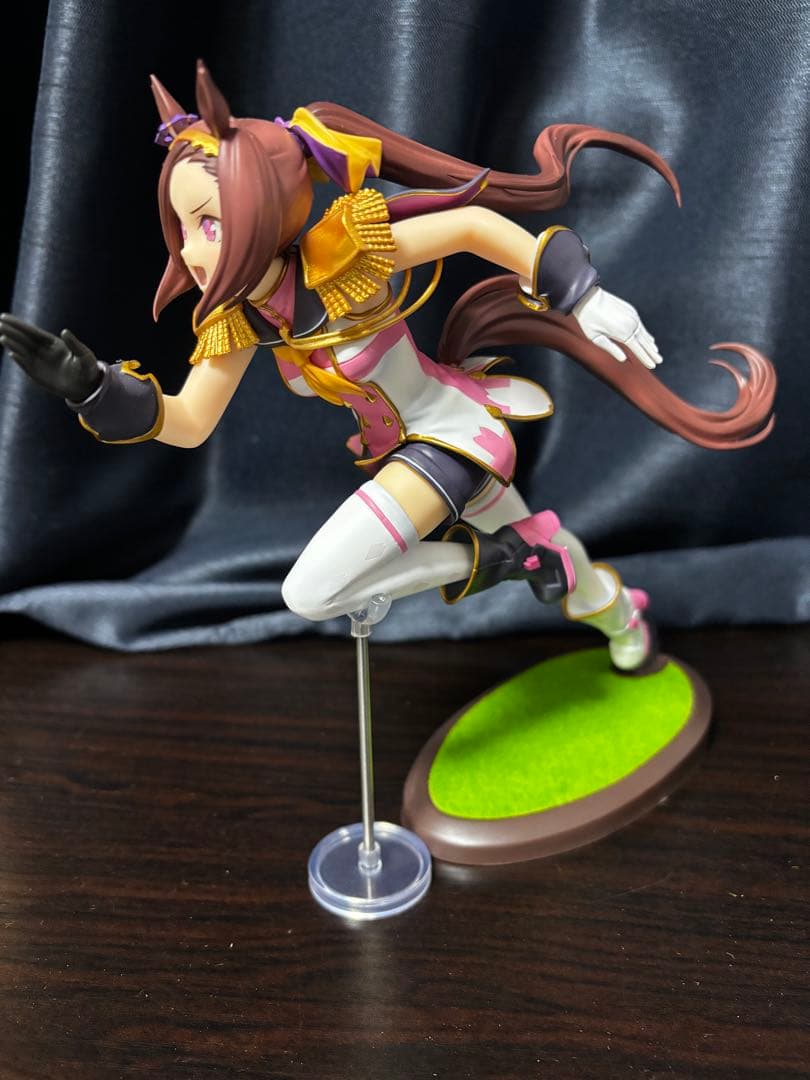 サクラバクシンオー　メガハウス　スケールフィギュア