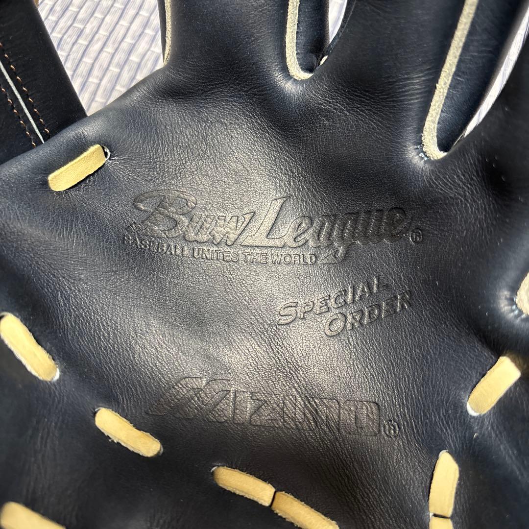Mizuno Special Order 高橋由伸モデル 軟式グローブ