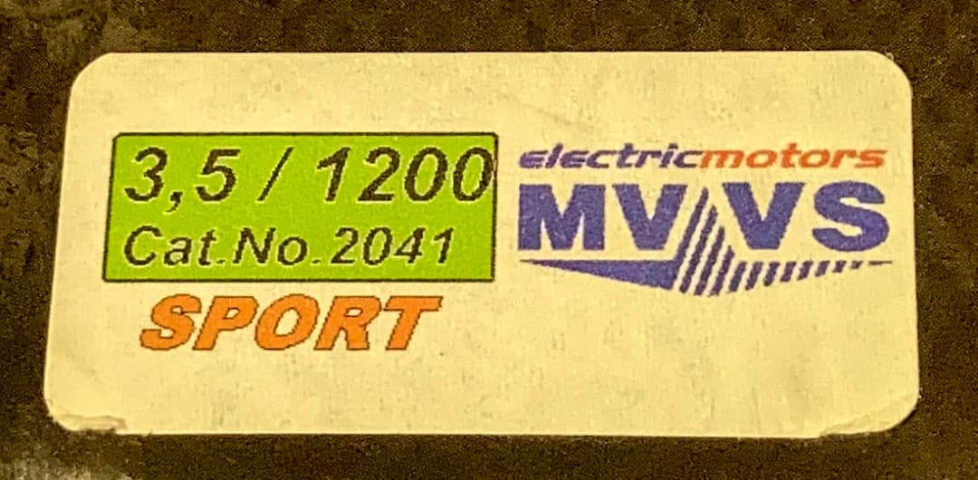 ●MVVS●ブラシレスモーター●3,5/1200 SPORT●マウント付き●