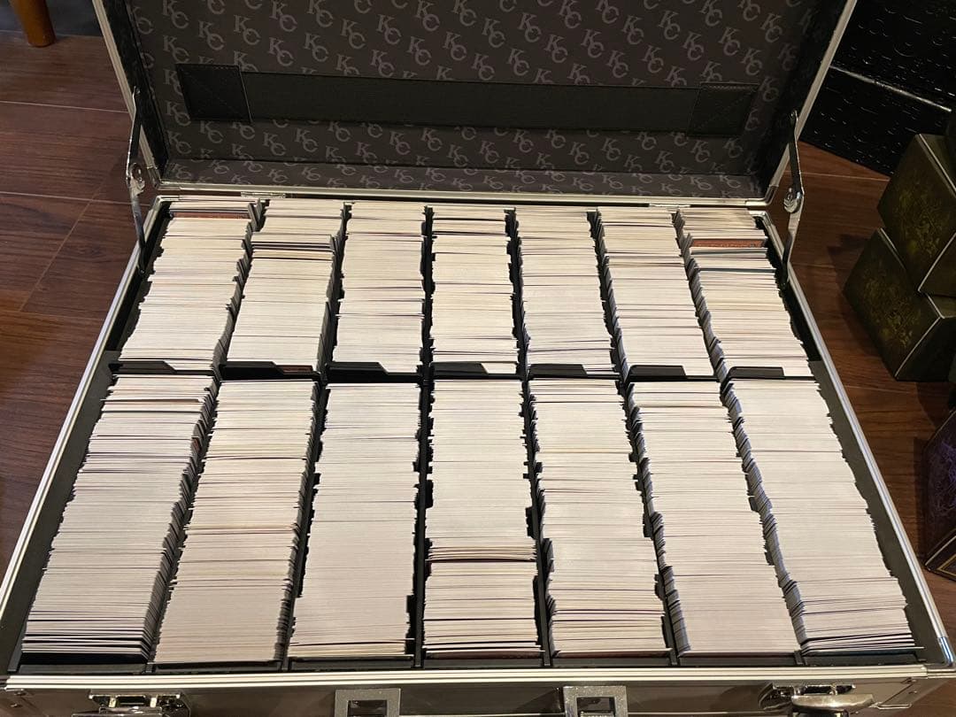 K*O様 遊戯王　スーパーレア以上　9000枚　引退　まとめ売り