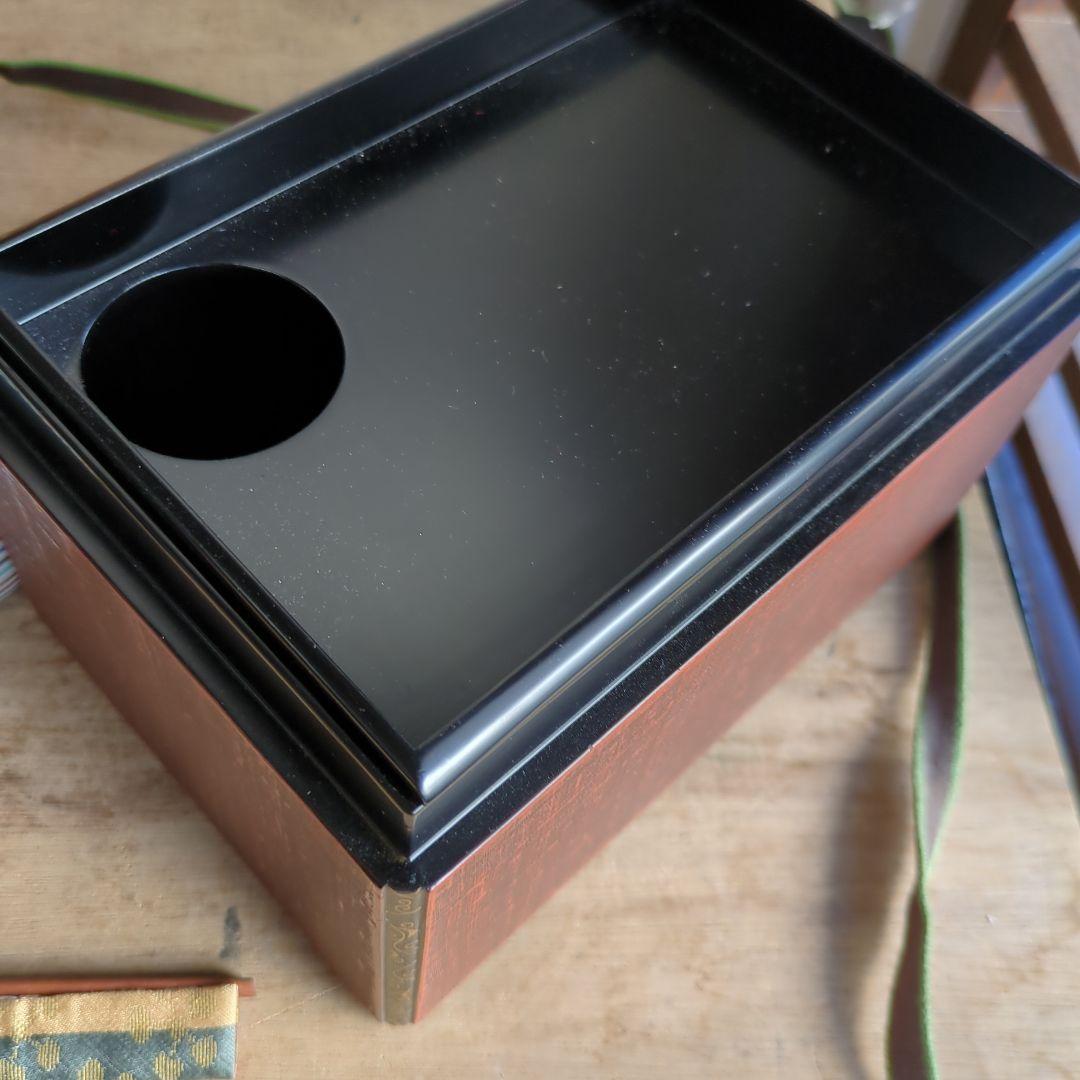 茶箱　布摺漆　唐草蒔絵　 茶箱お茶道具　共箱　セット　美品　木箱入　木製　漆器