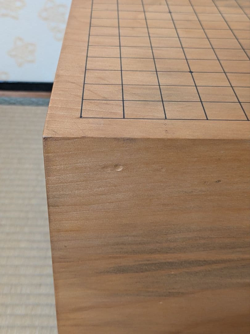 碁盤 本榧 約45.5cm x 42.5cm 厚み19.3cm 高さ31cm