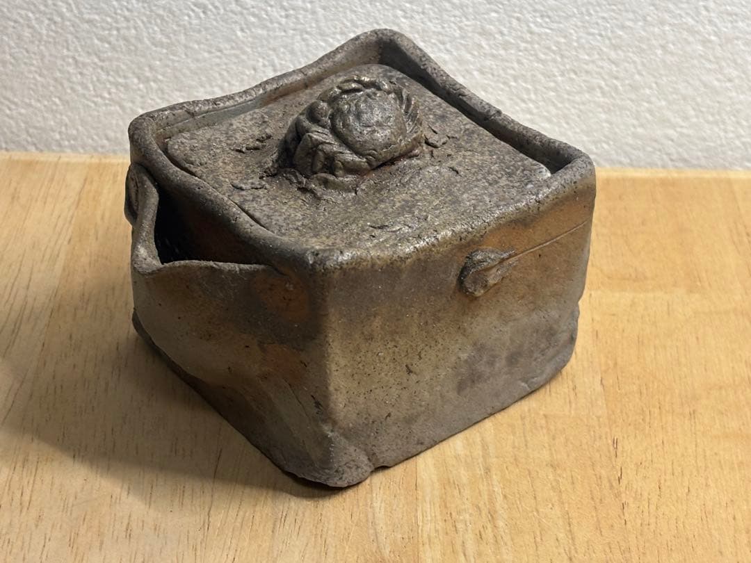 72.備前焼 宝瓶 登り窯 かに カニ 蟹 4角 手びねり 急須