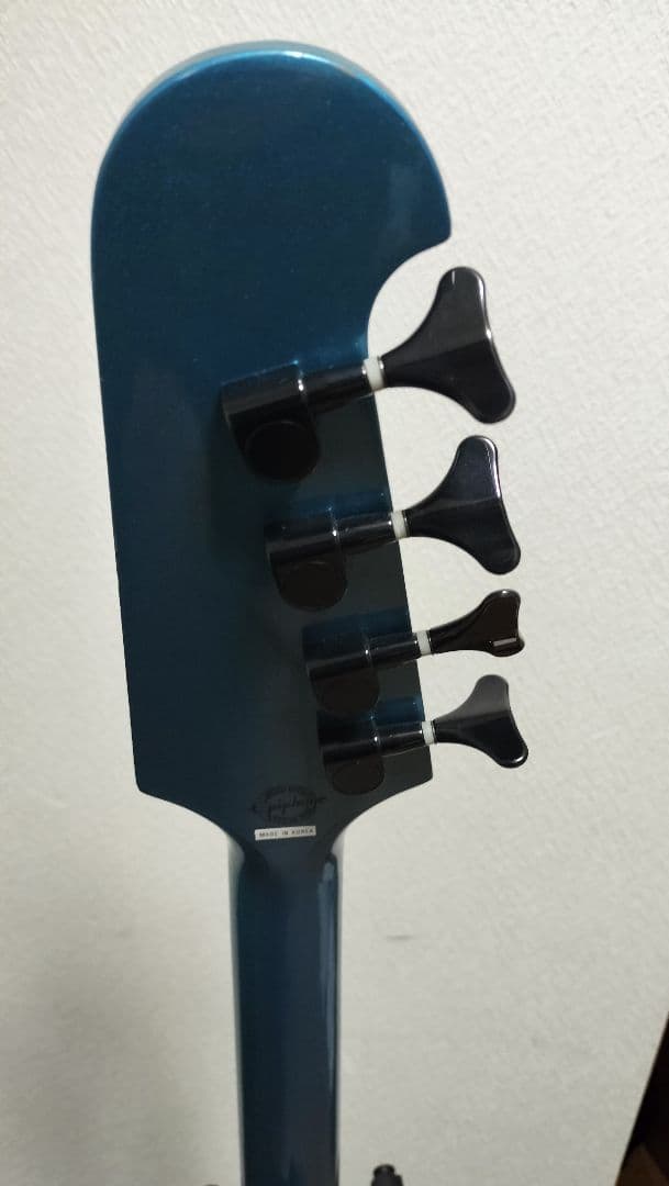 Epiphone Thunderbird 青