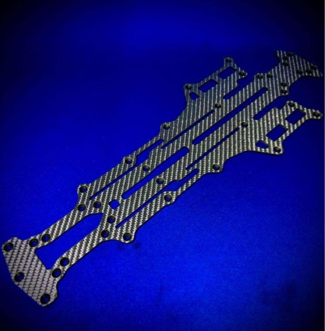 特注シルバーカーボン製　YD-2R 用ハイトラクションシャーシ　蕨山Carbon