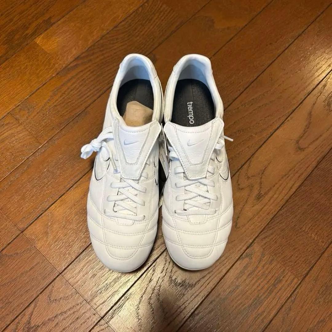 ナイキNike サッカースパイクAir Legend 1 FG 25cm