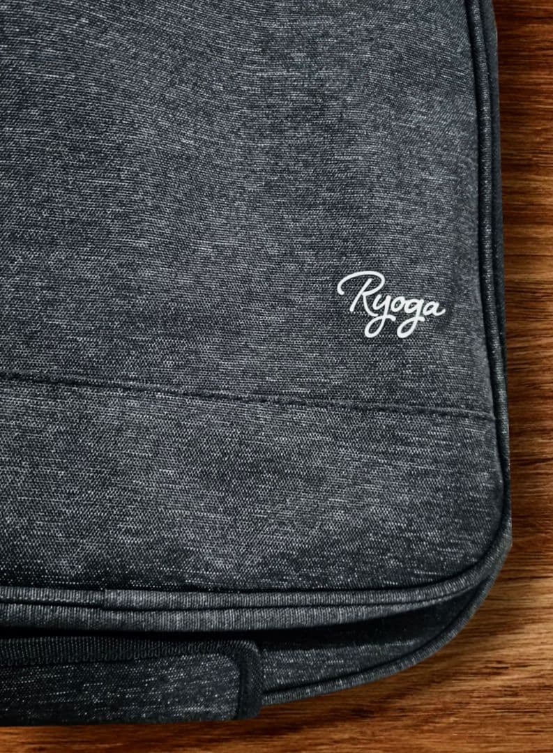 Ryoga SKATER Black エレキギターベイクドメイプルネック新品同様