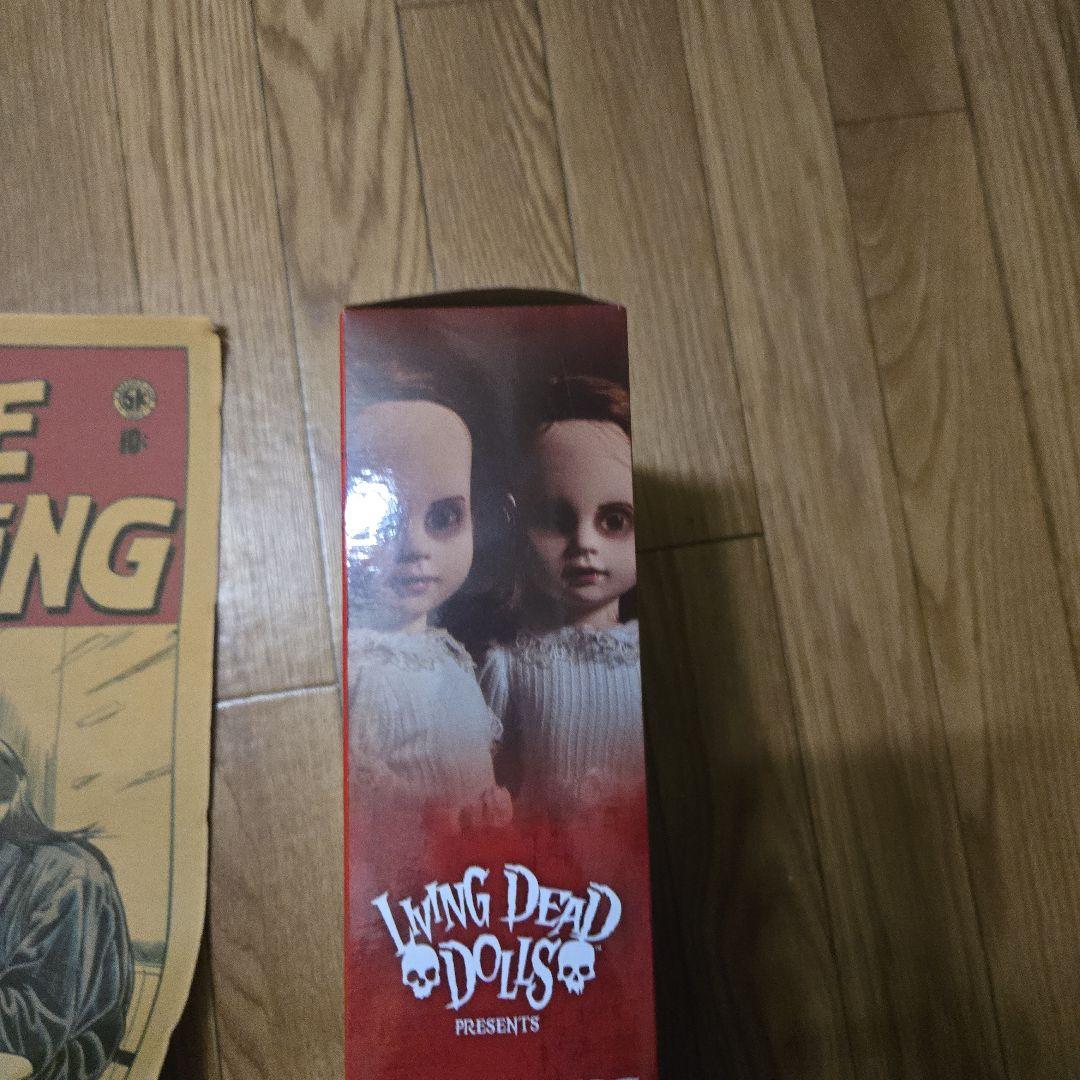映画　SHINING　超美品　しゃべる双子フィギア（未開封）とポスターセット
