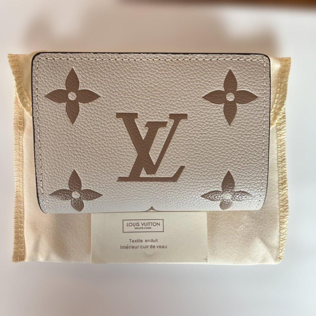 ゆささん専用 ルイ・ヴィトン「ポルトフォイユ・クレア」　財布 ノベルティ