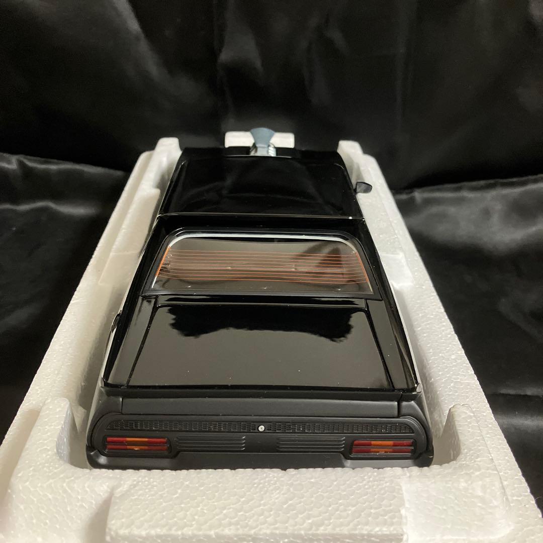 ミニカー FORD FALCON XB INTERCEPTOR 1/18 AUTO ART