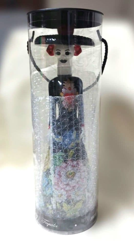 ドーニャ・セリア アネホ 40度 750ml 正規品　テキーラ【展示品】