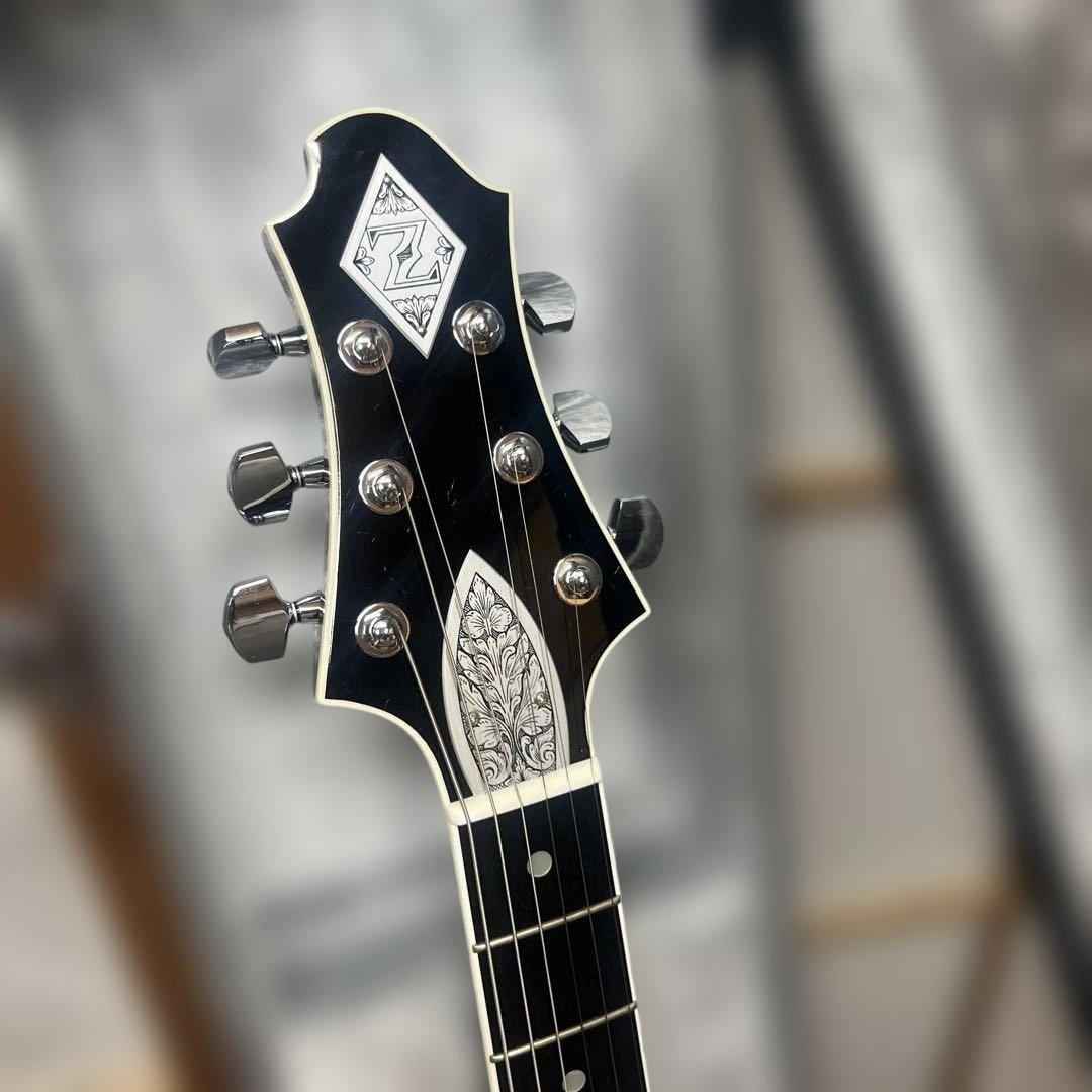 ZEMAITIS V型エレキギター