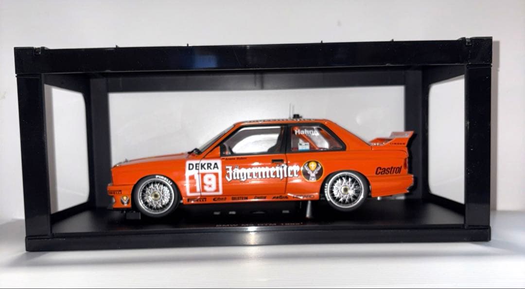 オートアート  M3 DTM 1/18
