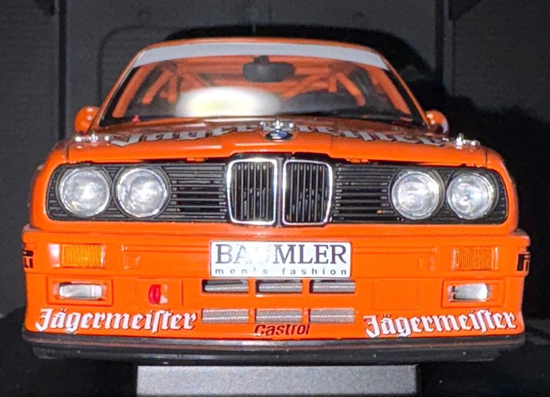 オートアート  M3 DTM 1/18
