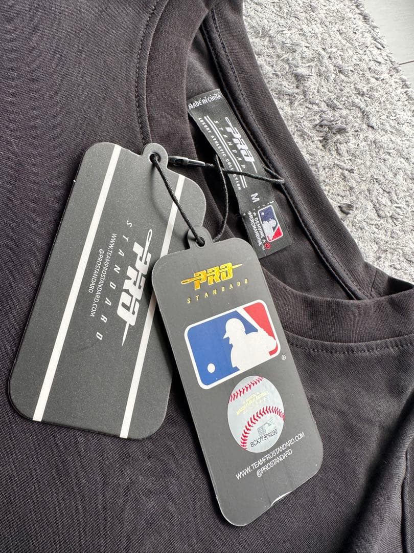 【日本未発売・激レア】MLB公式　ロサンゼルス・ドジャース　Tシャツ