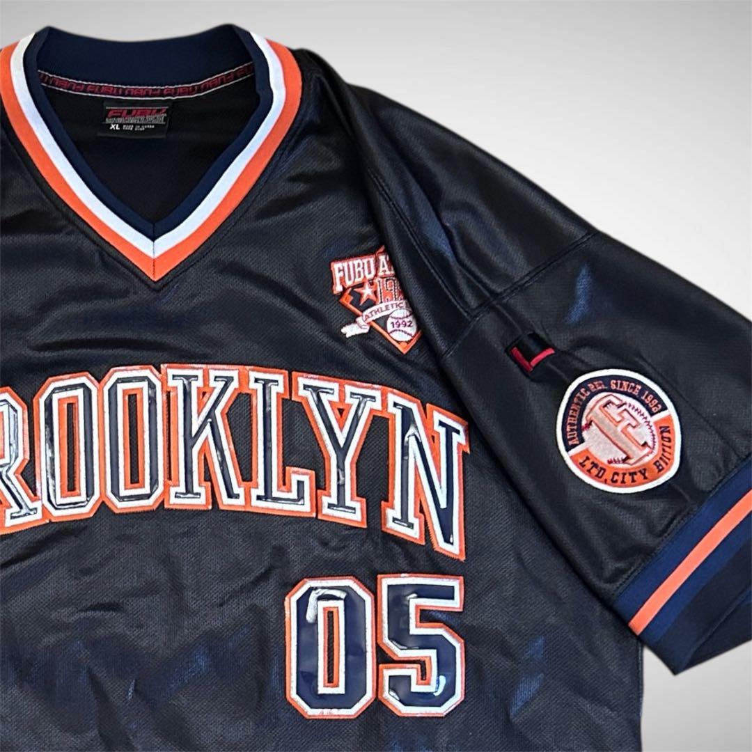【入手困難】 FUBU BROOKLYN 05 両面刺繍ロゴ ゲームシャツ XL