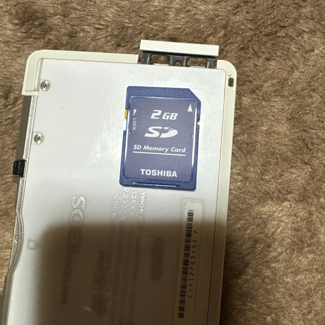 Nintendo 3DS 本体　(ホワイト)