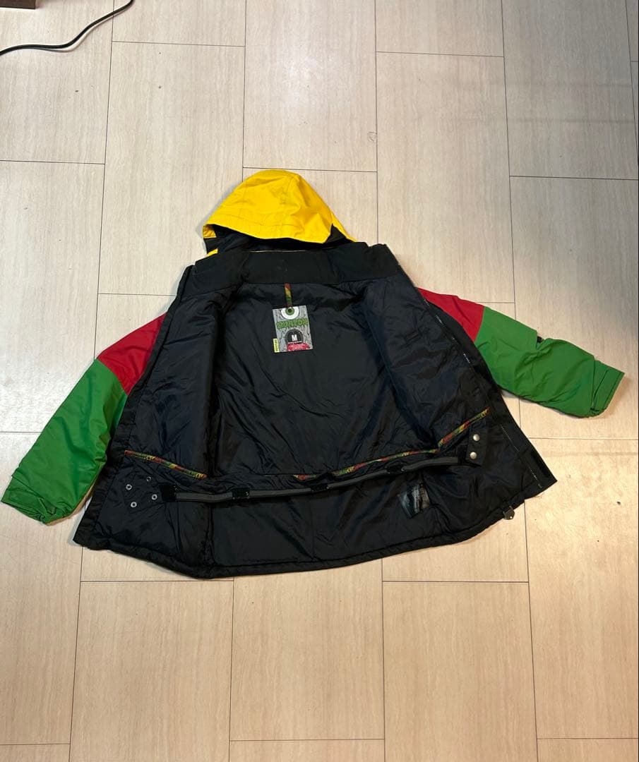 BURTON マーヴェルコラボ キッズスキーウェア3点セット