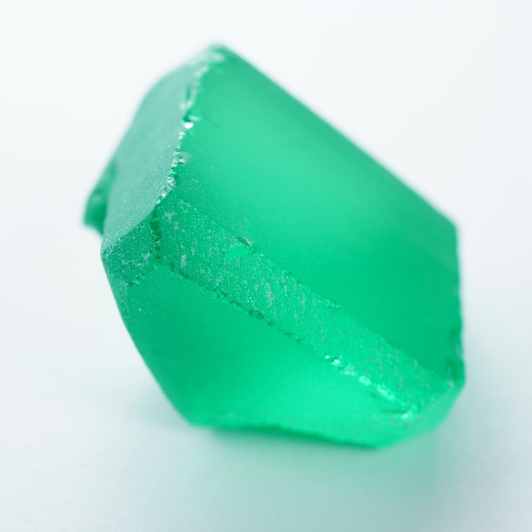 43.06ct　イットリウムアルミニウムガーネット YAG ヤグ 原石