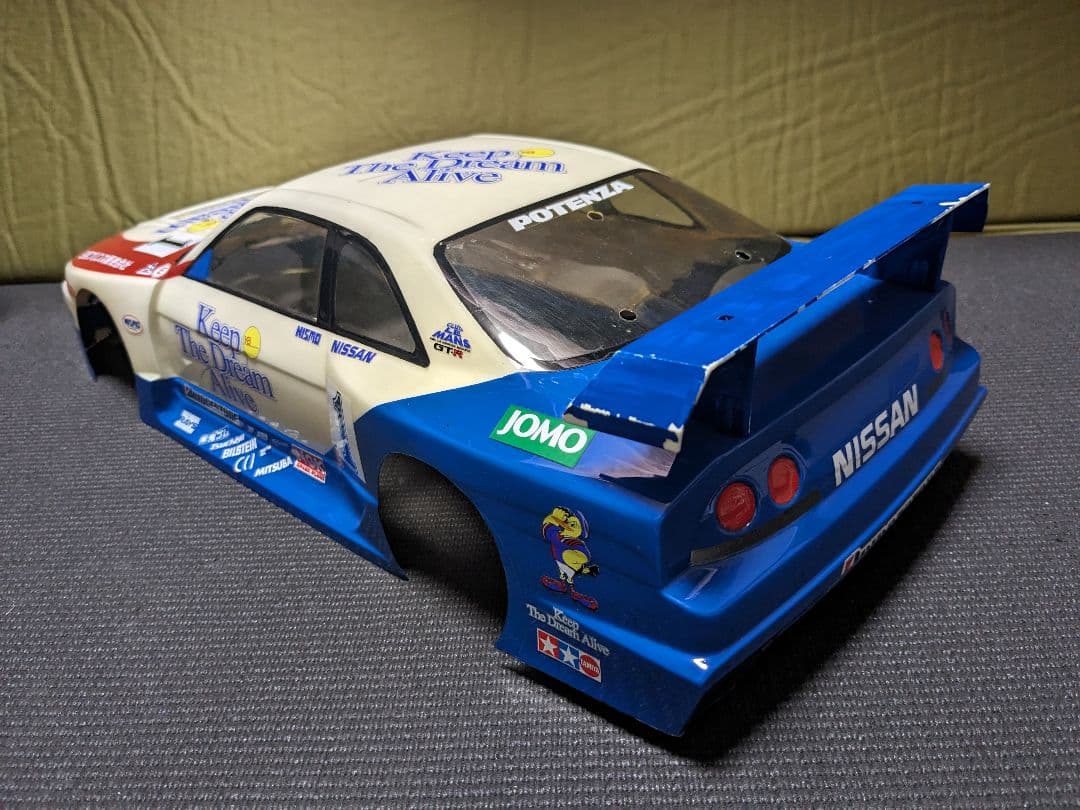 NISMO GT-R LM RCボディ、タイヤ、ホイール　走行歴なし