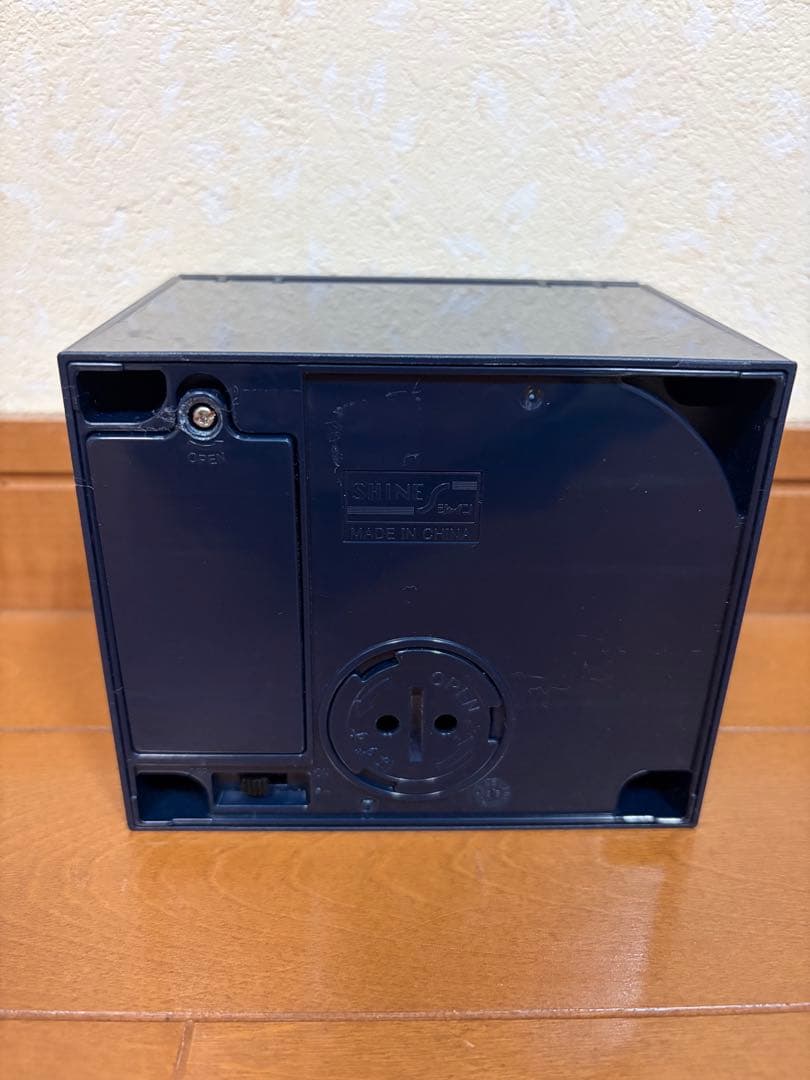 つば九郎貯金箱