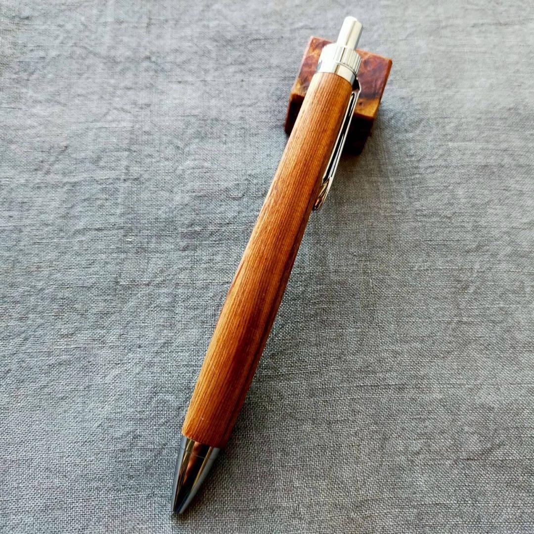 伊勢神宮　御山杉　ハンドメイド　木軸ボールペン　G2　天然木　シルバー