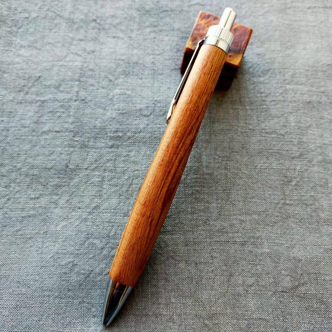 伊勢神宮　御山杉　ハンドメイド　木軸ボールペン　G2　天然木　シルバー