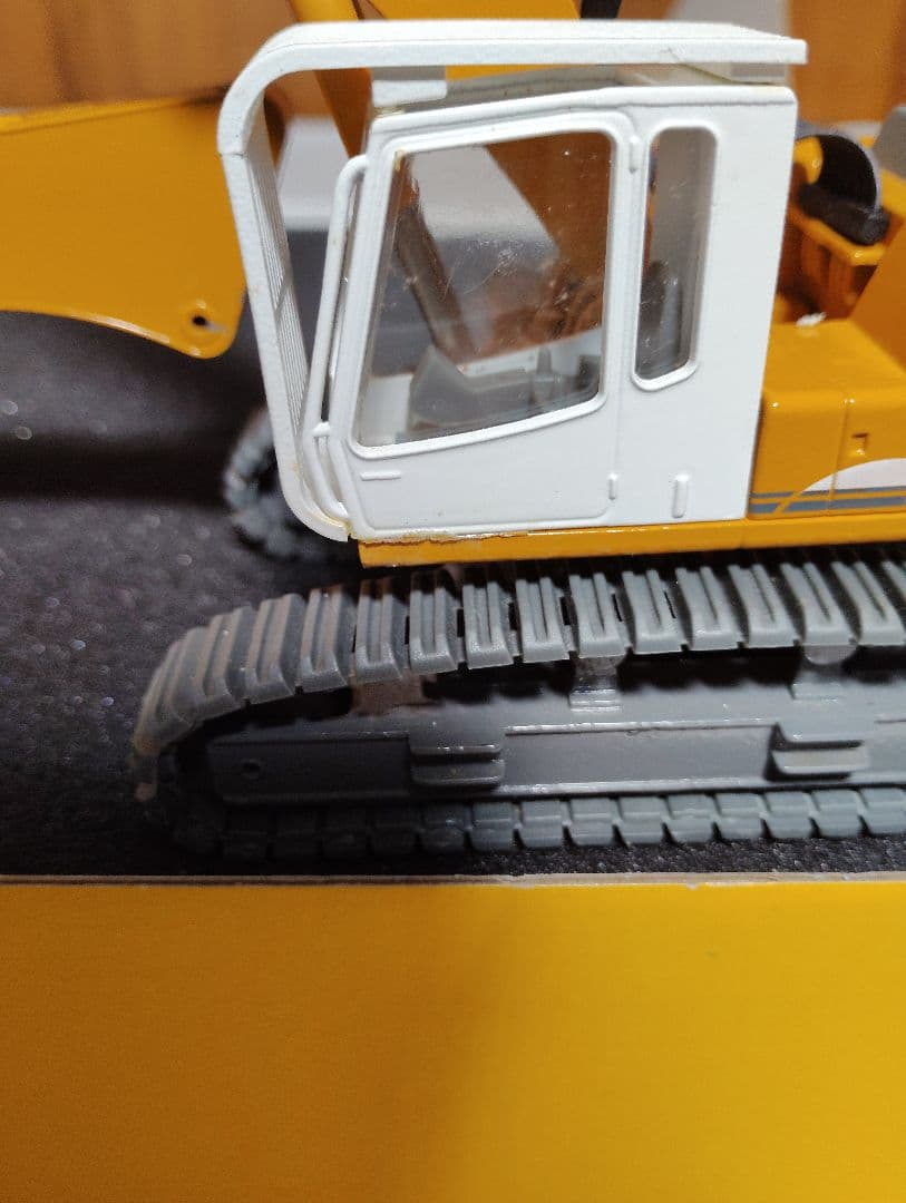 LIEBHERR R954BV解体機　絶版品