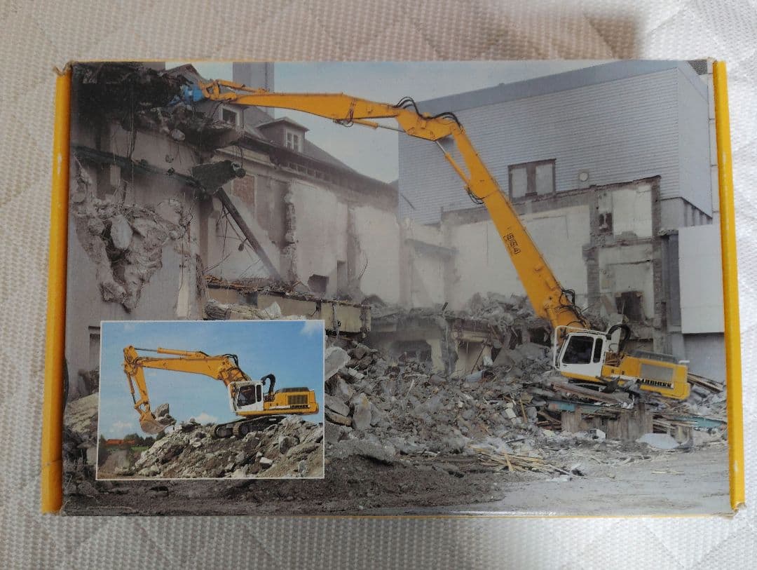 LIEBHERR R954BV解体機　絶版品